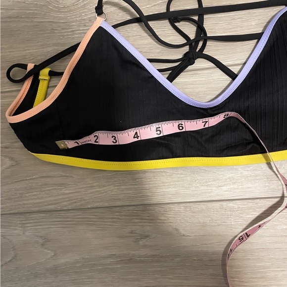 Hurley colour Block Cross Back Black Bikini Top - Picture 6 of 8
